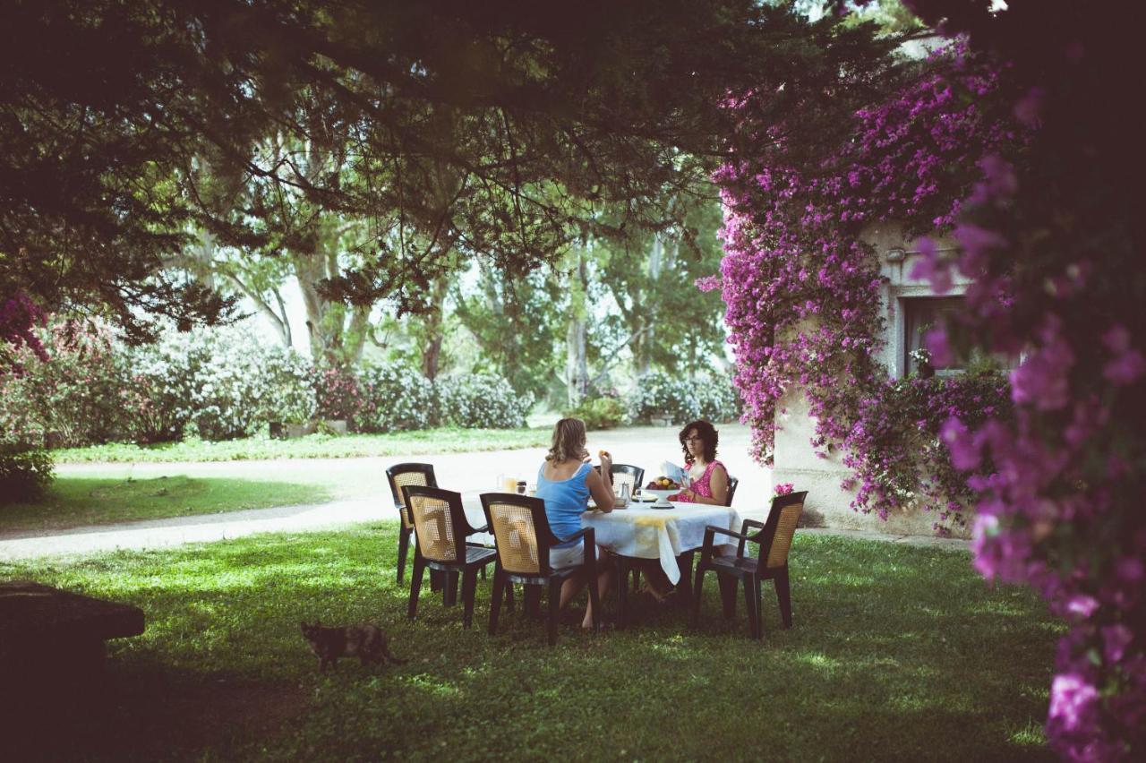 Masseria Perronello Country House Castellaneta Marina Buitenkant foto